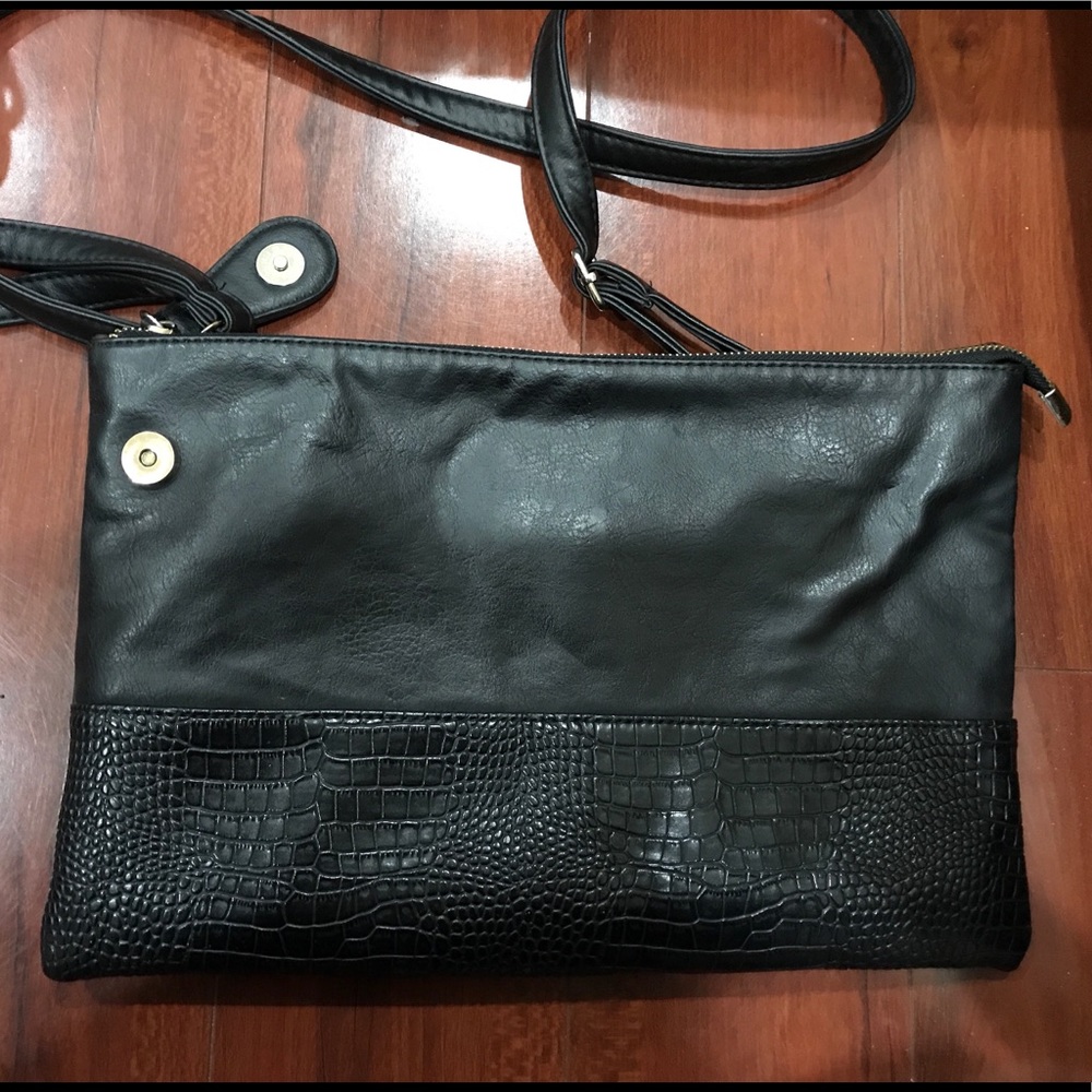 Black crossbody bag